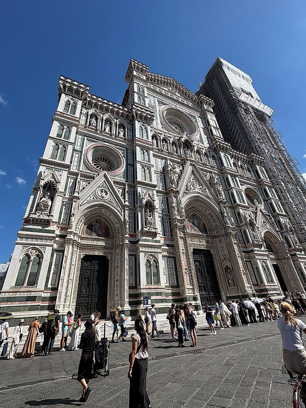 Fachada de la catedral de Santa María del Fiore, Florencia.